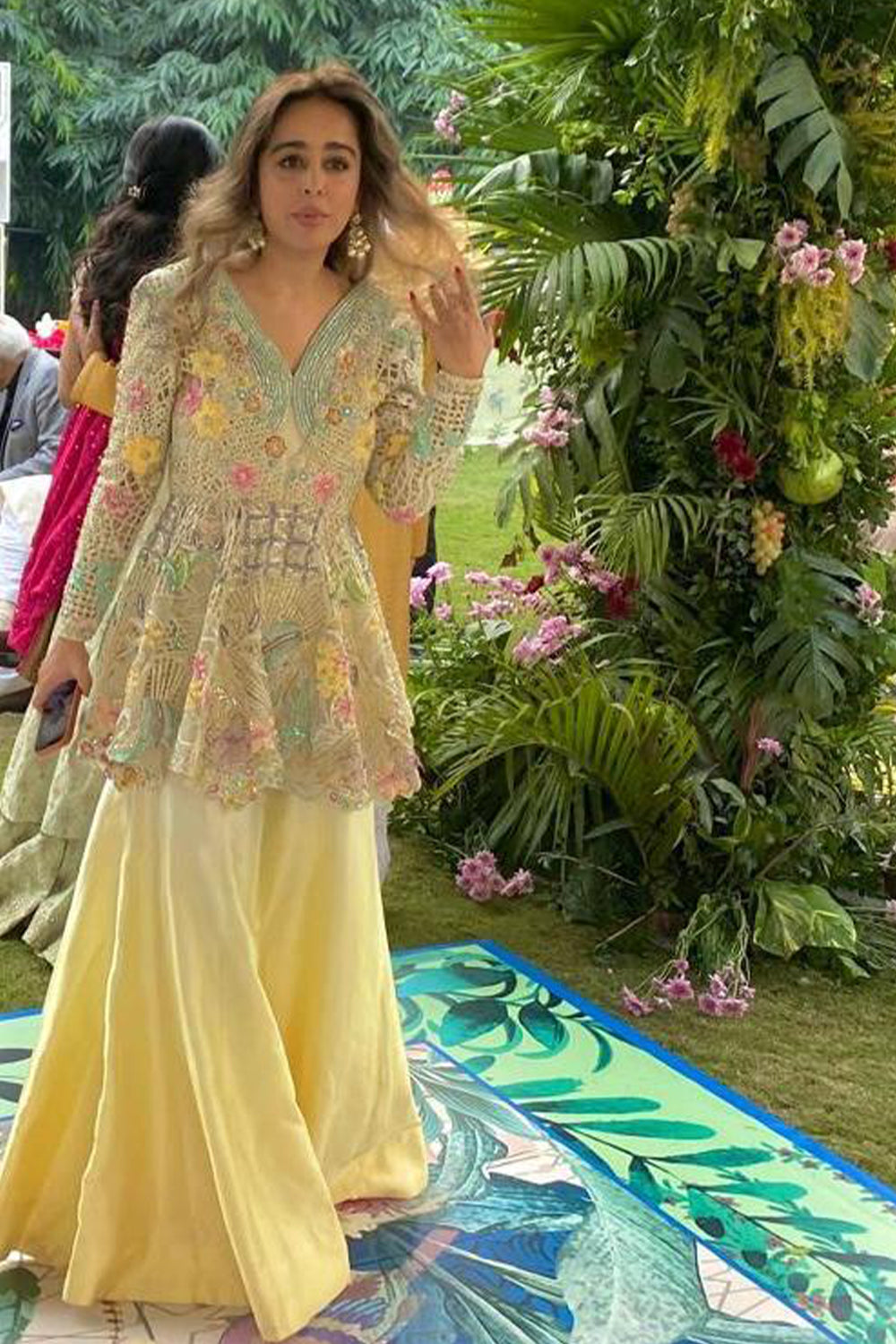 Canary Peplum Dress Set – Taali